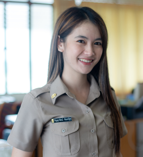 นางสาวกัญญารัตน์ จันทร์สุข