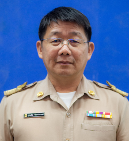 นายอุดมชัย ชัยสว่างวงศ์